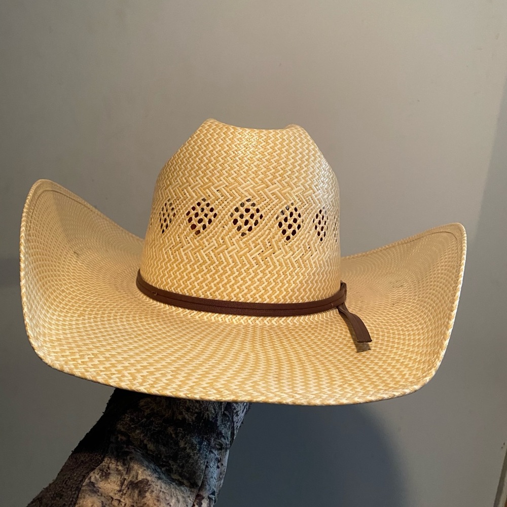 American straw hat